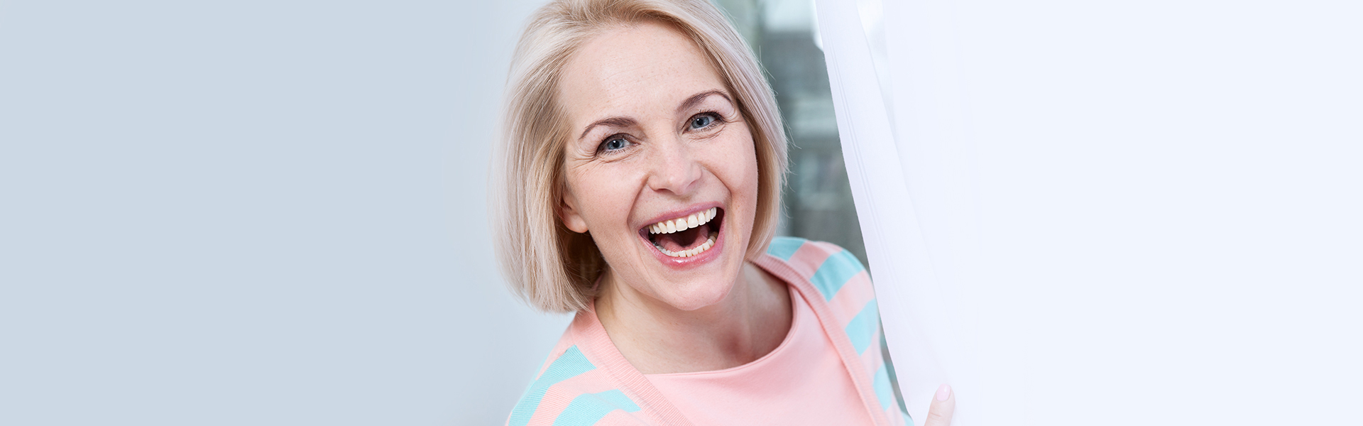 How to Effectively Replace Missing Teeth Using Dentures
